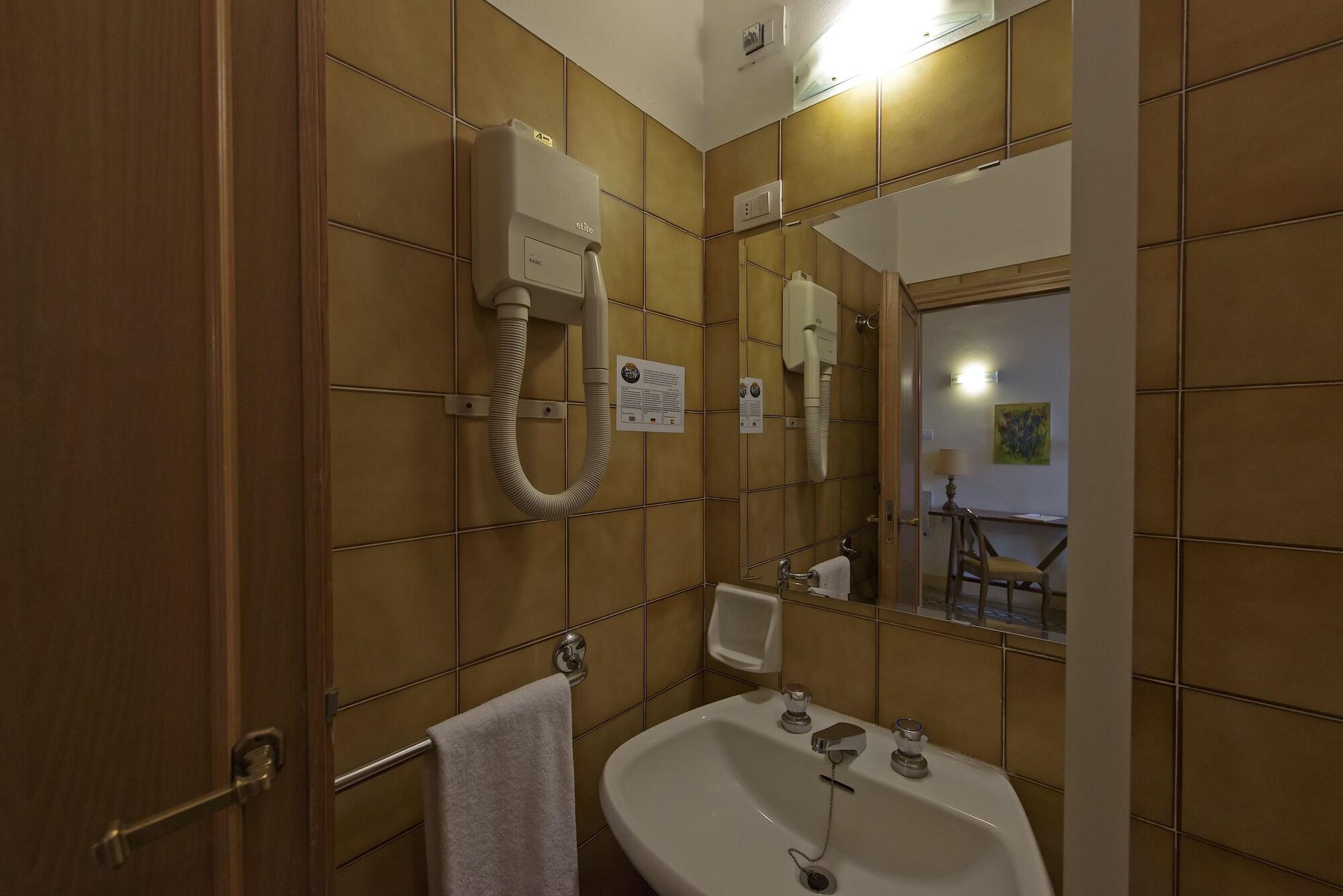 จีออตโต ปาร์ค โฮเต็ล Hotel Bivigliano ภายนอก รูปภาพ